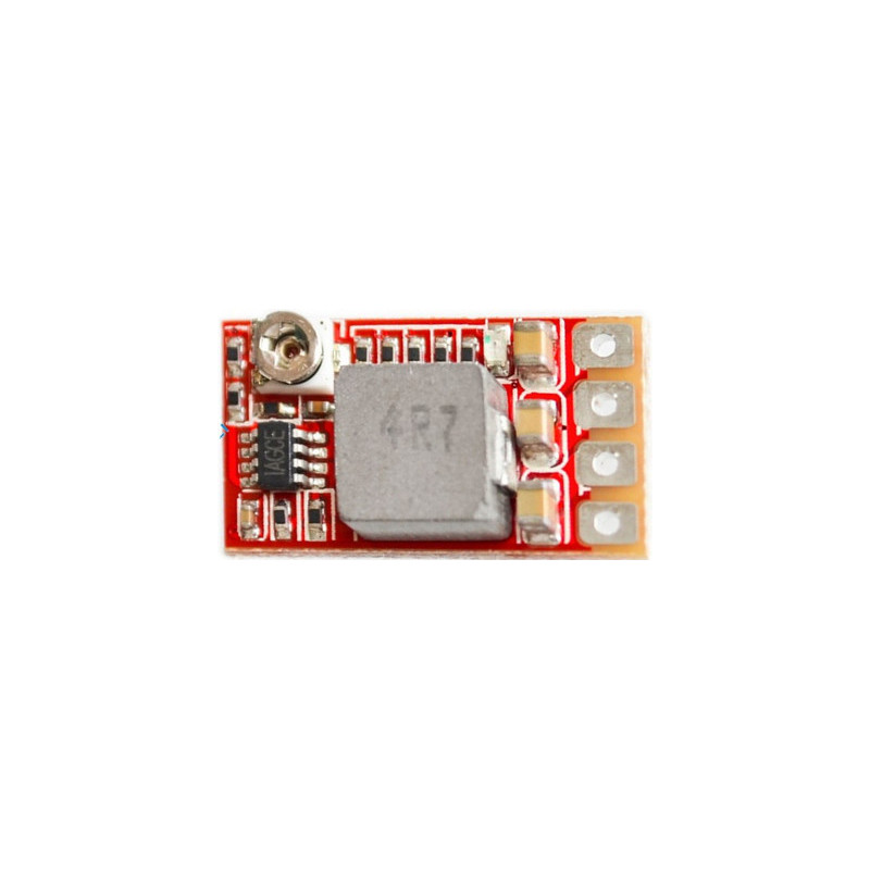 Compact switching voltage regulator